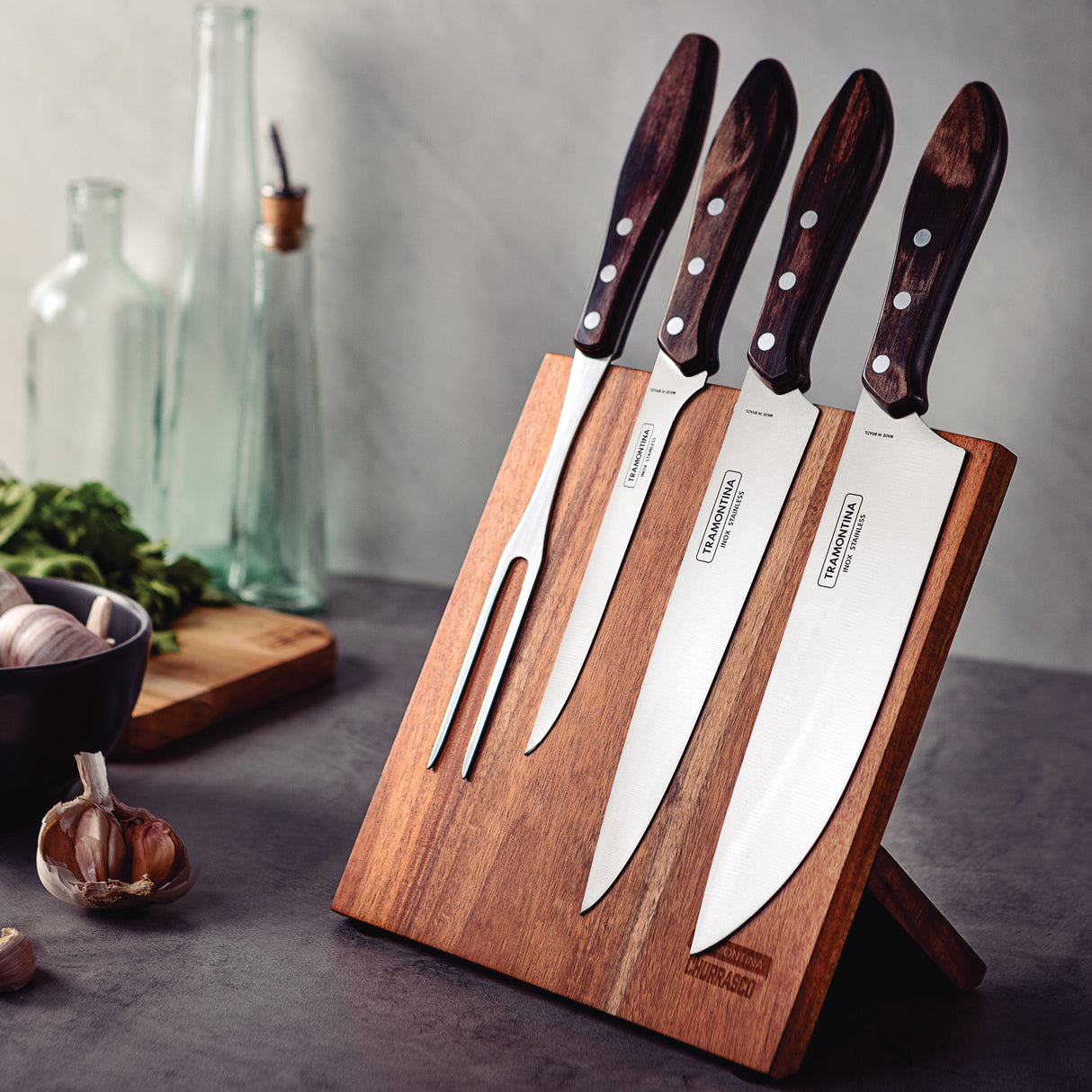 Churrasco BBQ 5 Piece Cutlery Set with Magnetic Block