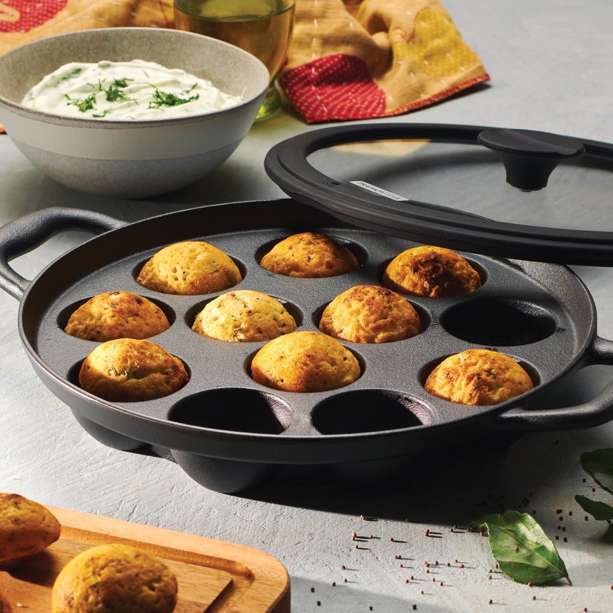 Utsava Pre-Seasoned Cast Iron Paniyarrakal with Lid