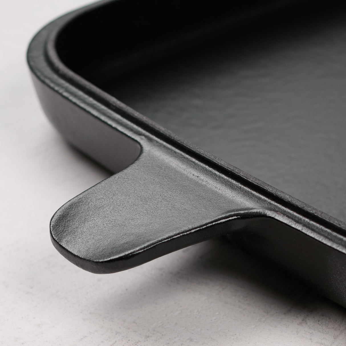 Cultura 6.5 Quart Enameled Cast Iron Multi-Cooker with Reversible Lid