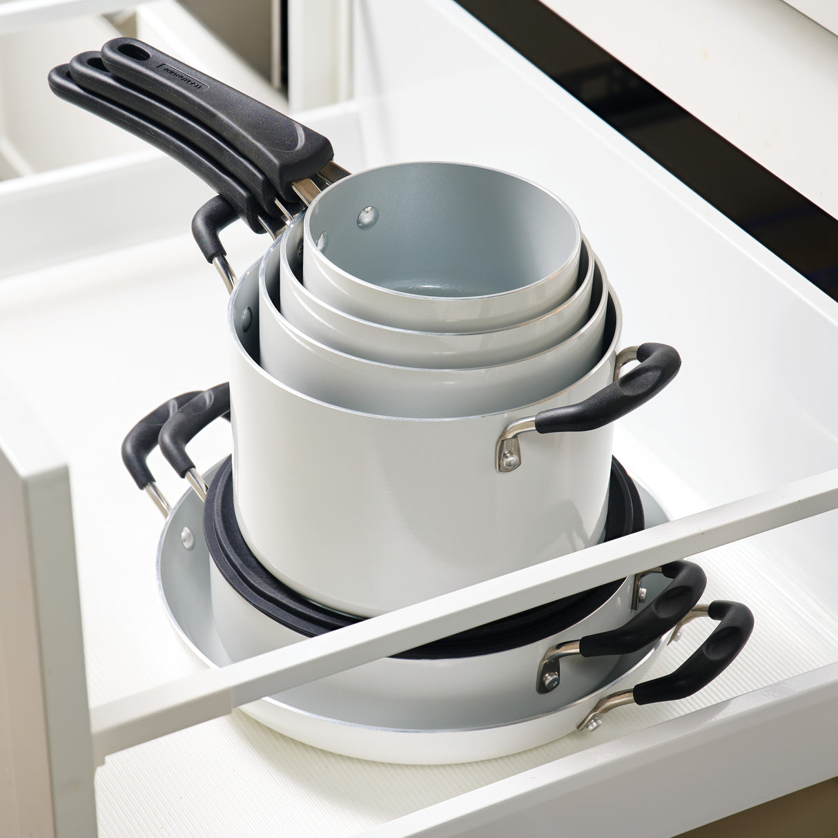 Nesting 11 Piece Ceramic Nonstick Cookware Set