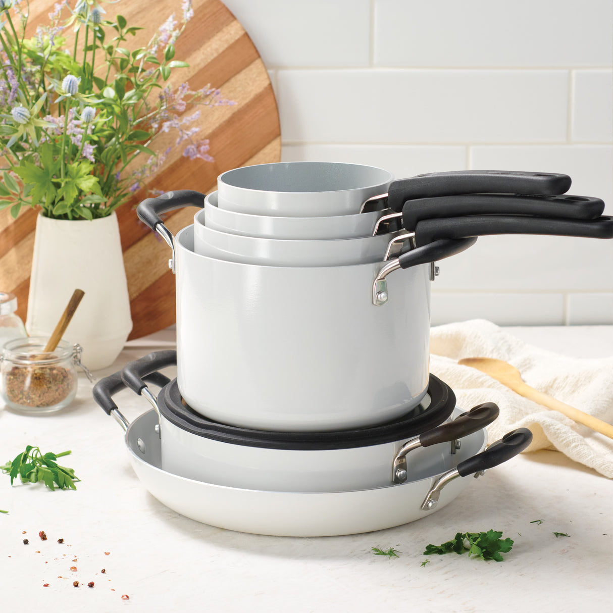 Nesting 11 Piece Ceramic Nonstick Cookware Set