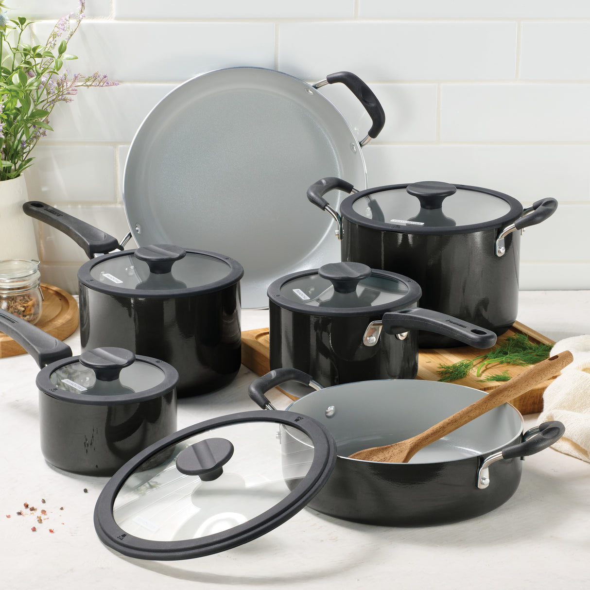 Nesting 11 Piece Ceramic Nonstick Cookware Set