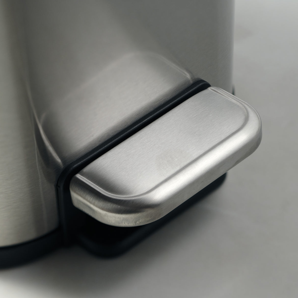 2 Gallon Step Cans - 2 Pack