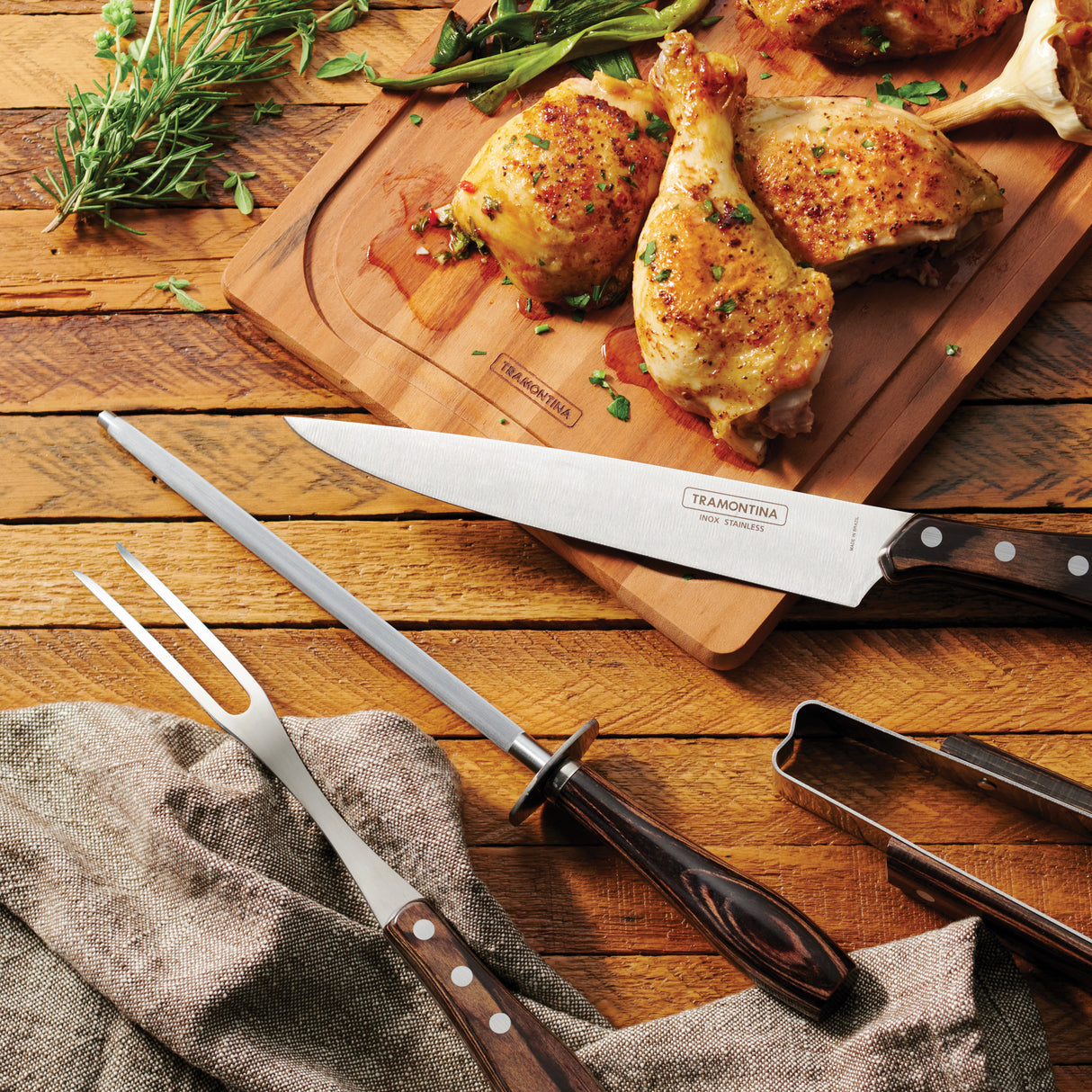 Churrasco BBQ 8 Piece Carving Set with Carry Case