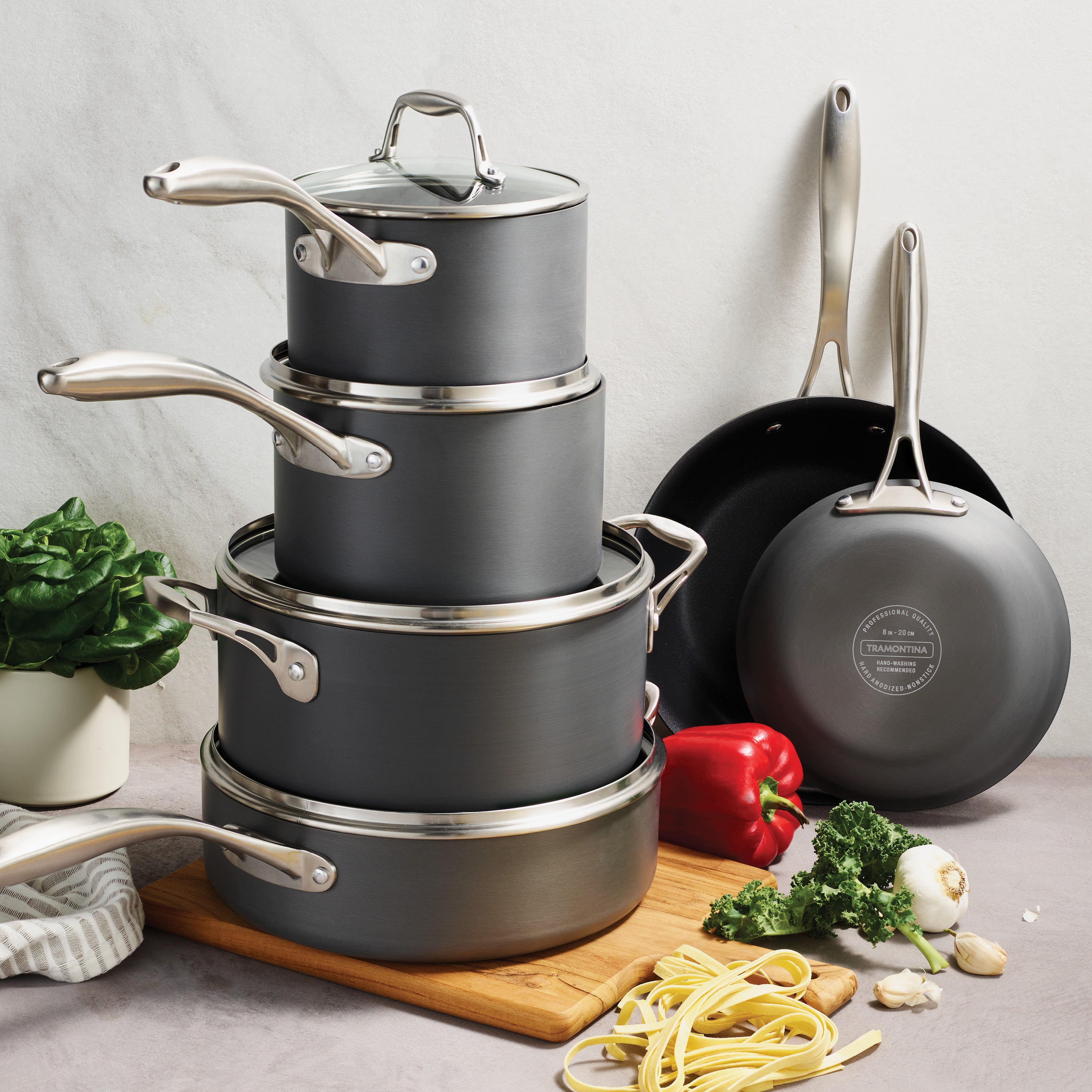 OnyxPro Hard Anodized Cookware Set – Tramontina Canada