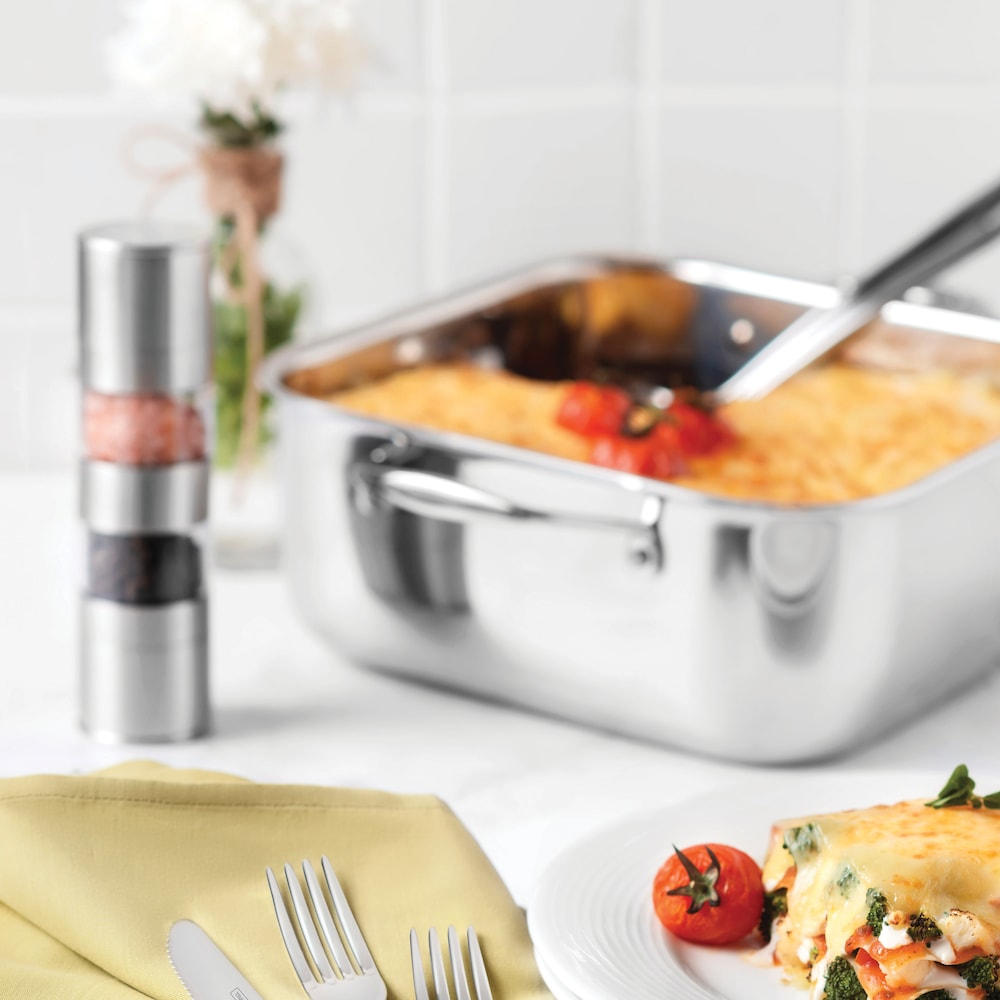 Tramontina Tri-Ply Clad 11 in Stainless Steel Roasting Pan